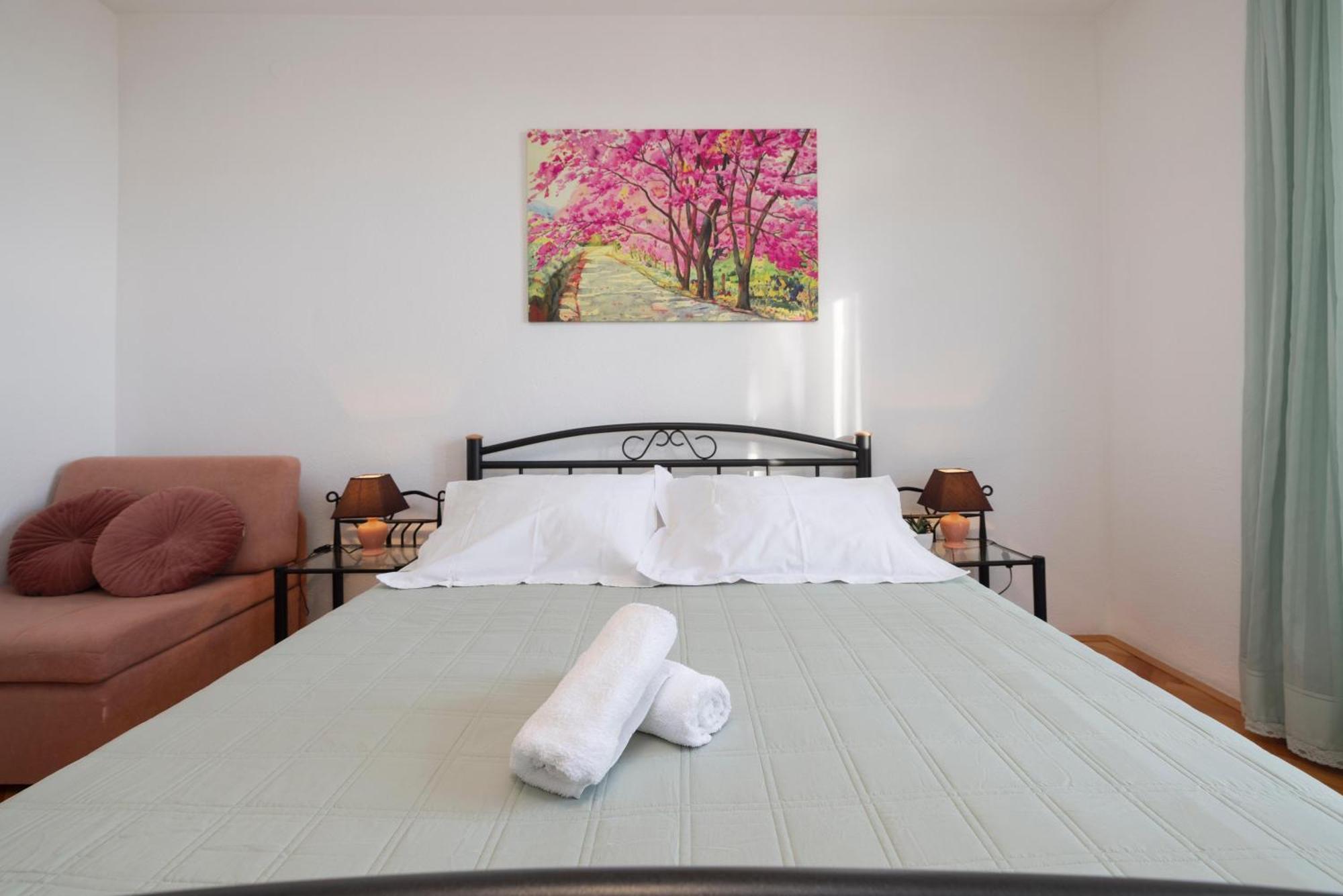 Apartments Niki Brela Luaran gambar